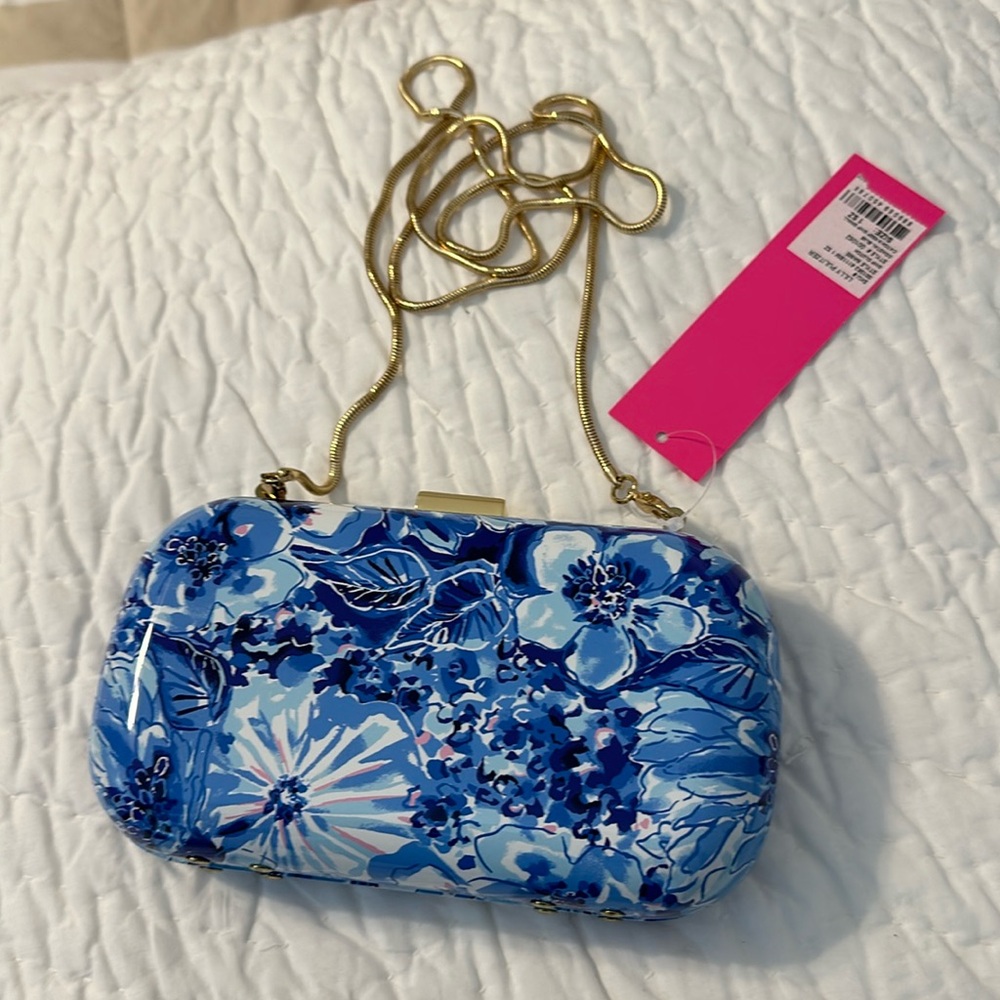 Lilly hard-sided clutch